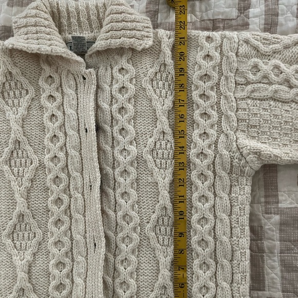 Vintage LL Bean Wool Cardigan - Picture 7 of 8